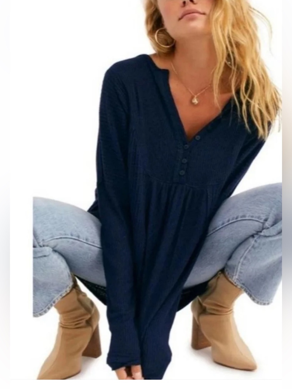 Free People medium loose for Leo henley top . - Picture 7 of 13